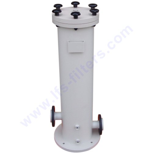 Multiple cartridge filterhousing